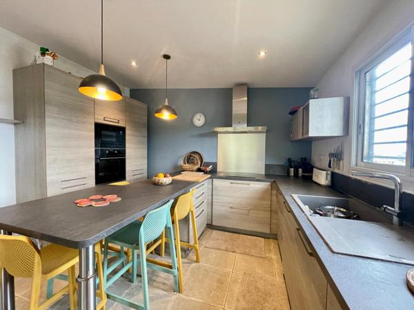 Maison Familiale moderne de pièces