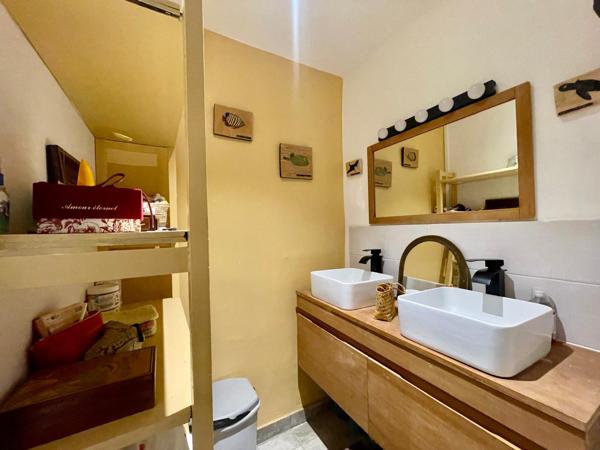 Maison Familiale moderne de pièces