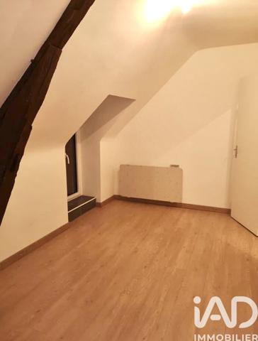 Immeuble à vendre 237 m² Descartes