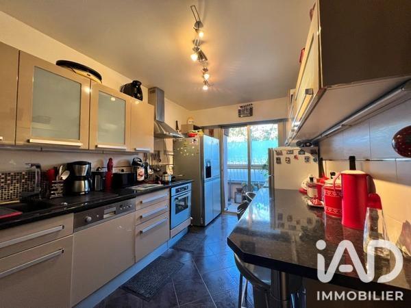 Appartement à vendre 3 pièces 74 m² Grasse
