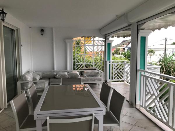 Gosier (97190) Bel appartement vue mer Bas du Fort