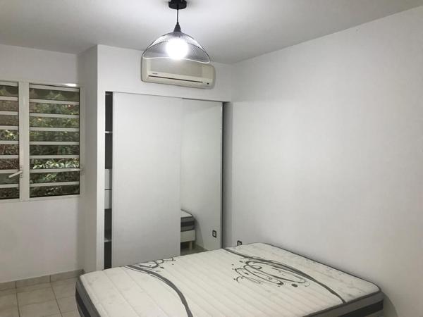Gosier (97190) Bel appartement vue mer Bas du Fort