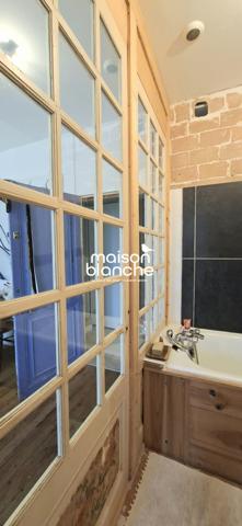 Murs commerciaux avec logement T4 avec terrasse