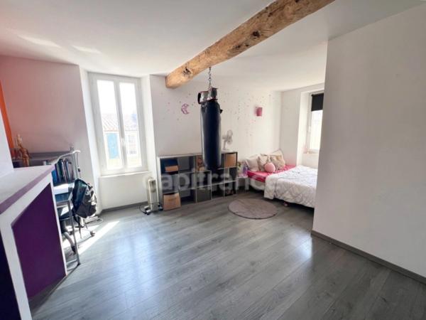 Maison de village 300 m² avec jardin et garage à vendre à Reillanne (04110) – Cœur du Luberon