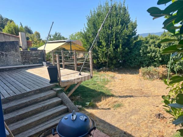 Maison de village 300 m² avec jardin et garage à vendre à Reillanne (04110) – Cœur du Luberon