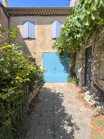 Maison de village 300 m² avec jardin et garage à vendre à Reillanne (04110) – Cœur du Luberon