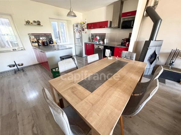 Maison de village 300 m² avec jardin et garage à vendre à Reillanne (04110) – Cœur du Luberon