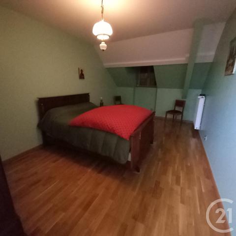 Immeuble à vendre  201,50 m2 COURCAIS - 03