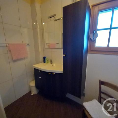 Immeuble à vendre  201,50 m2 COURCAIS - 03