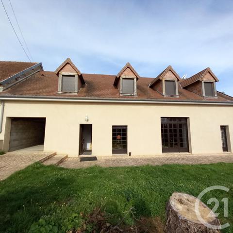 Immeuble à vendre  201,50 m2 COURCAIS - 03