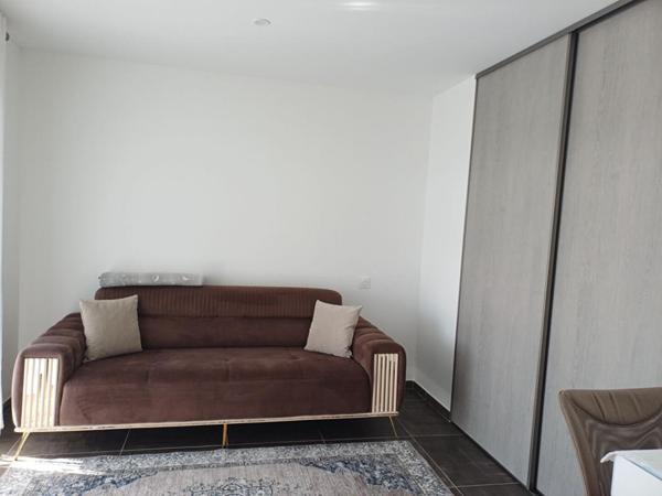 Villa moderne 4 pièces 127 m2  sur 630m² avec piscine