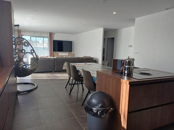 Villa moderne 4 pièces 127 m2  sur 630m² avec piscine