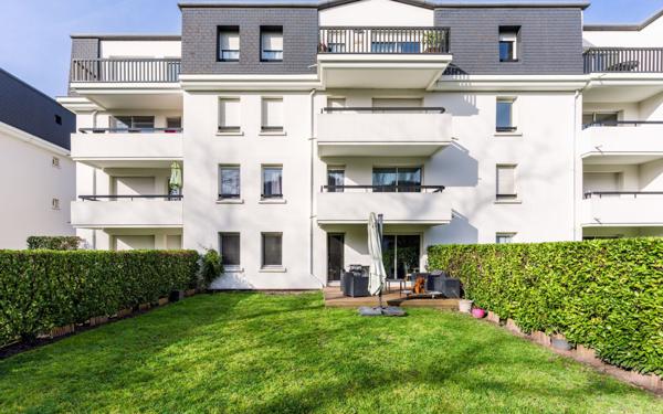 Appartement à vendre    3 pièces • 63 m2 Mérignac