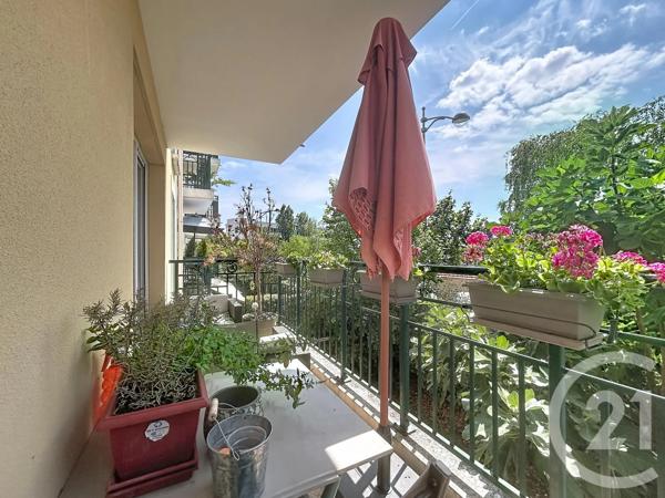 Appartement F4 à vendre  4 pièces - 84,03 m 2   CHATOU  - 78