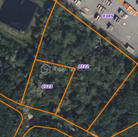 Terrain de 3 500 m²