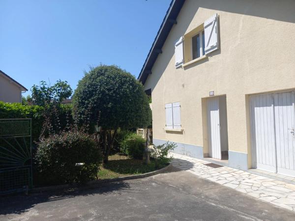 Maison à vendre 7 pièces VILLEFRANCHE DE ROUERGUE (12)