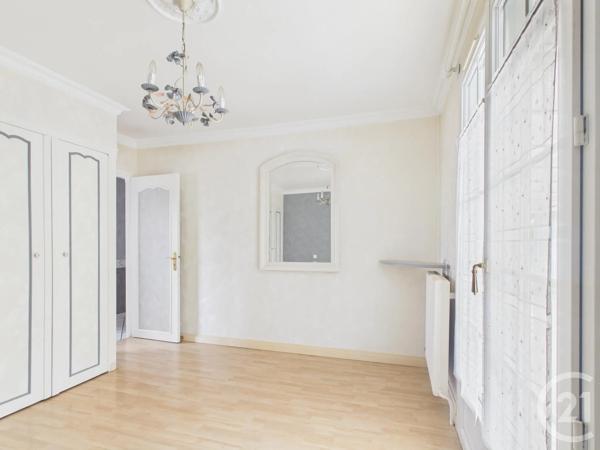 Maison à vendre  4 pièces - 92 m 2   CHARTRES  - 28