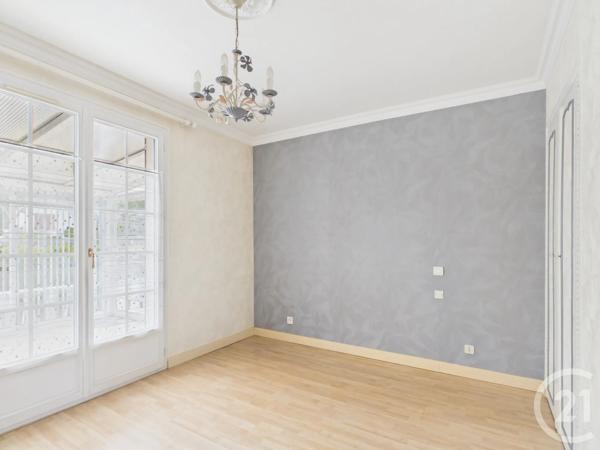 Maison à vendre  4 pièces - 92 m 2   CHARTRES  - 28
