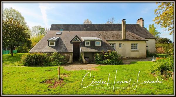 Saint-Aubin-des-Préaux (50380) ST AUBIN DES PREAUX - 5 KM de la plage de Kairon. Maison pierre 202 m² - 5 chbres - Terrain 1565 m²