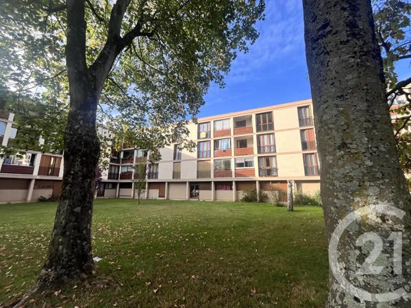 Appartement F4 à vendre  4 pièces - 70,99 m 2   FRANCONVILLE LA GARENNE  - 95