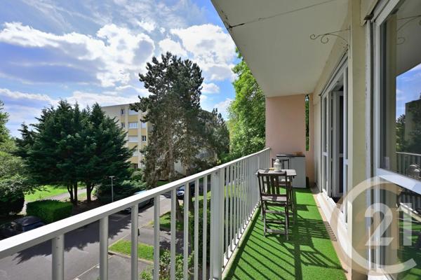 Appartement F4 à vendre  4 pièces - 73,60 m 2   YERRES  - 91
