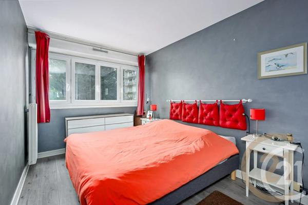 Appartement F4 à vendre  4 pièces - 73,60 m 2   YERRES  - 91