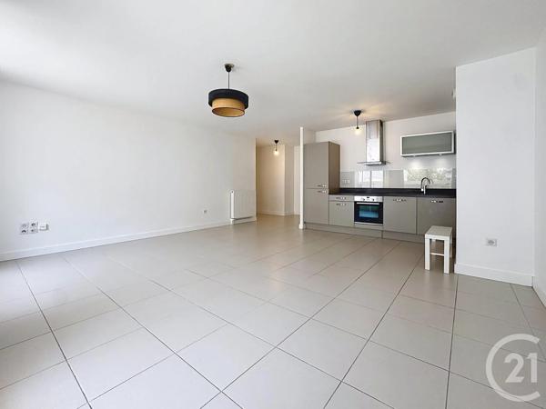 Appartement F3 à vendre  3 pièces - 78 m 2   OLIVET  - 45