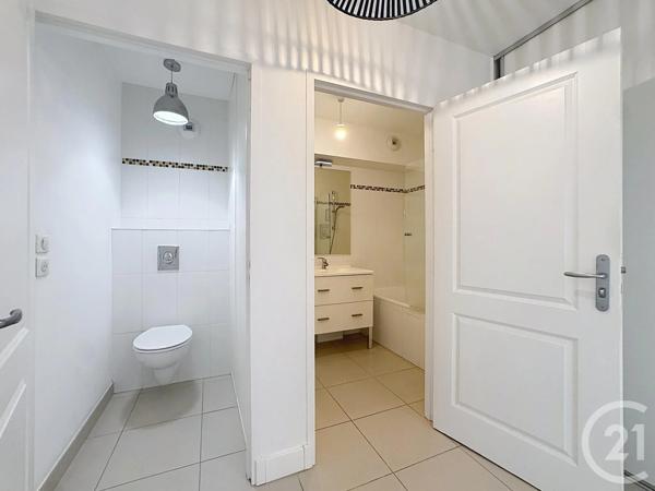 Appartement F3 à vendre  3 pièces - 78 m 2   OLIVET  - 45