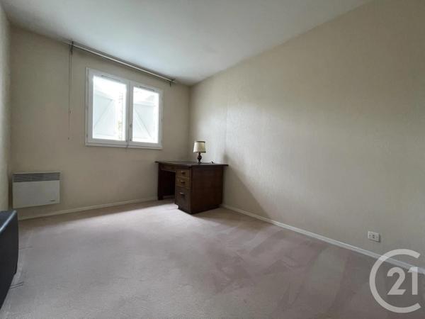 Maison à vendre  5 pièces - 92,29 m 2   EVRY  - 91