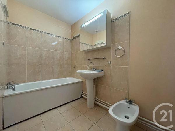 Maison à vendre  5 pièces - 92,29 m 2   EVRY  - 91