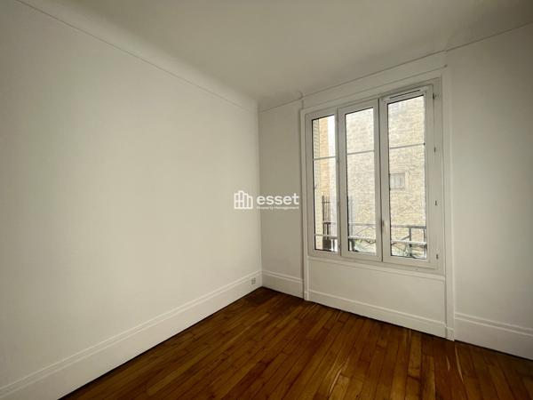 Location Appartement 3 pièces 82.8 m² - Paris 75015