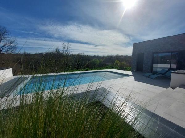 Maison à vendre    6 pièces •  Corbarieu