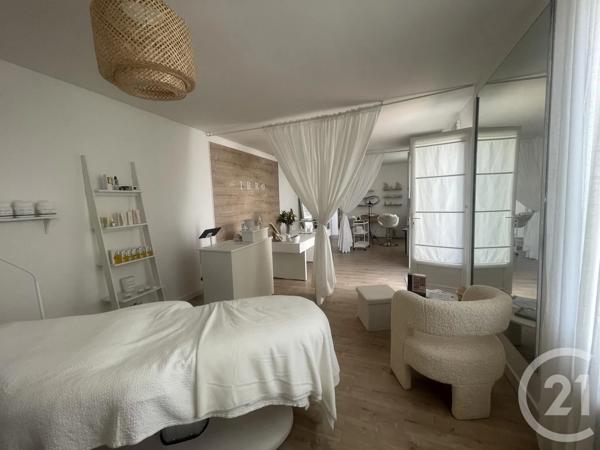 Maison à vendre  7 pièces - 210 m 2   JOUE LES TOURS  - 37