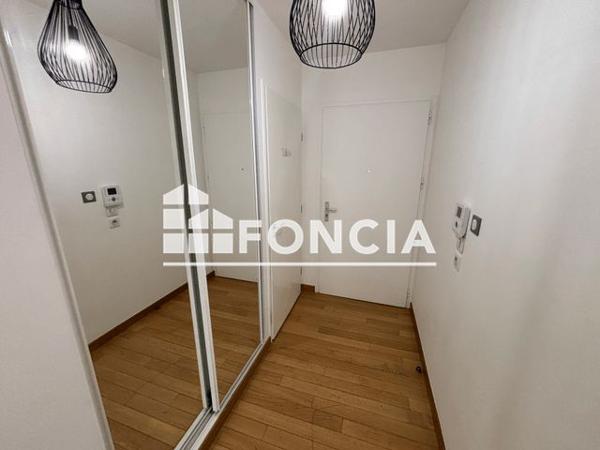 Location Appartement 3 pièces 80 m² - 75 AVENUE LAPLACE Arcueil 94110