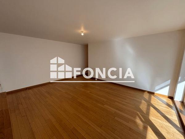 Location Appartement 3 pièces 80 m² - 75 AVENUE LAPLACE Arcueil 94110