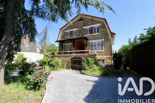 Maison à vendre 9 pièces 260 m² Châtenay-Malabry