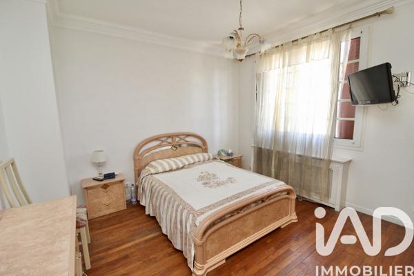 Maison à vendre 9 pièces 260 m² Châtenay-Malabry