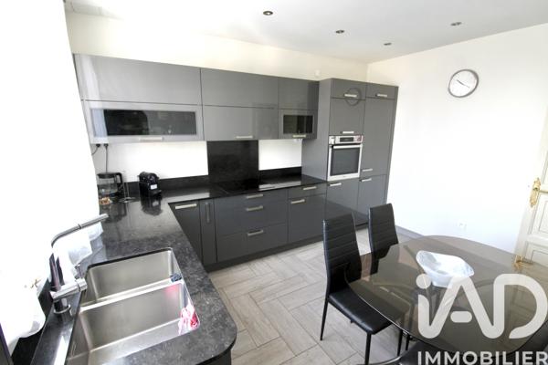 Maison à vendre 9 pièces 260 m² Châtenay-Malabry