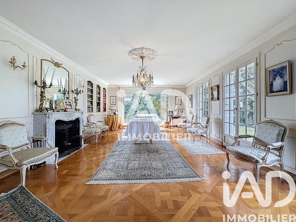 Maison à vendre 12 pièces 368 m² Roissy-en-Brie