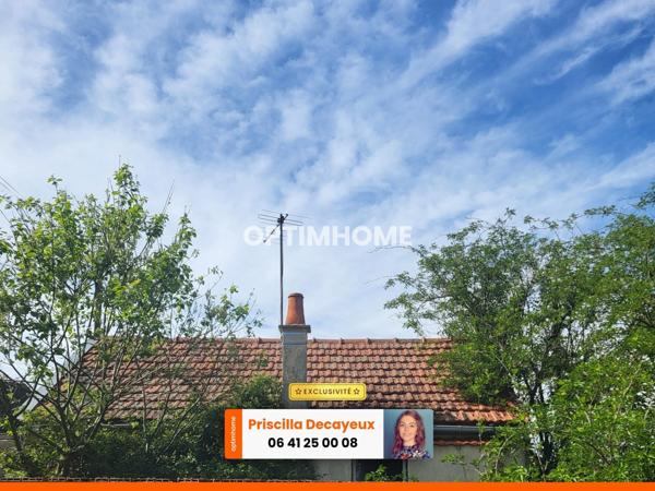 Ensemble immobilier à rénover - 2 maisons individuelles - terrain 640m² - 15 000€