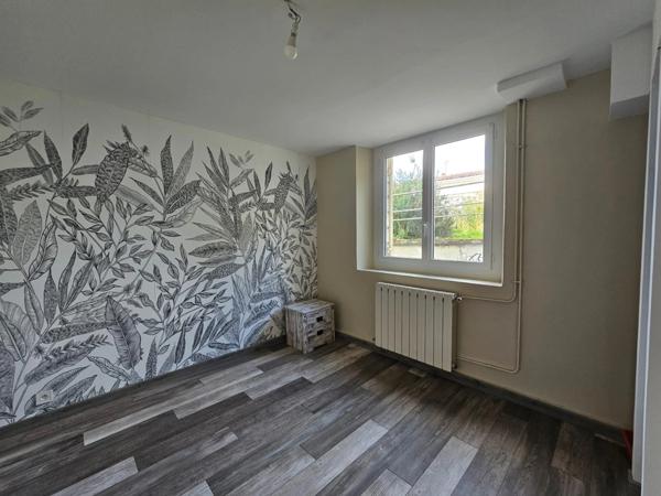 Ensemble de 2 Logements Idéal pour nouveau projet.