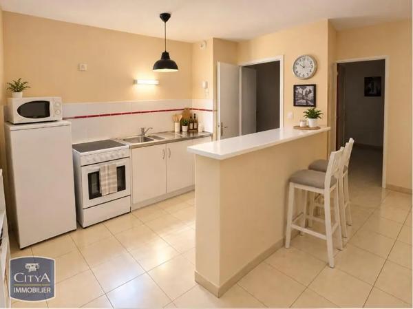 Appartement à louer 3 pièces 57.57m² Saumur (49400)