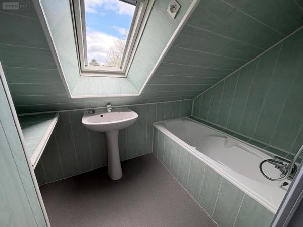 Maison à louer à Languidic dans le Morbihan (56440), ref :   
kergonan