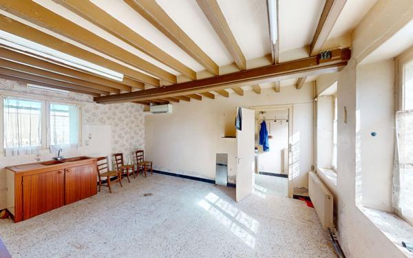 Maison à vendre    2 pièces • 70 m2 Boulleret