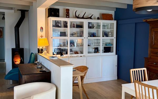 Maison à vendre    4 pièces •  Port-des-Barques