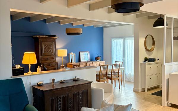 Maison à vendre    4 pièces •  Port-des-Barques