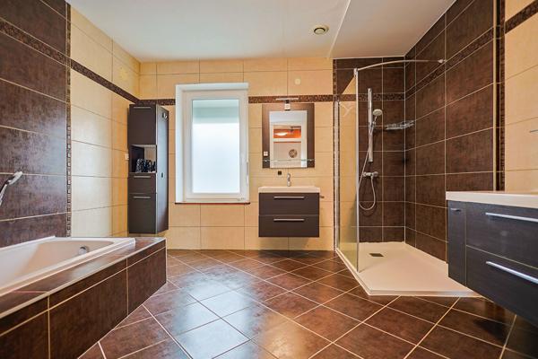 Maison 9 pièces 208 m2