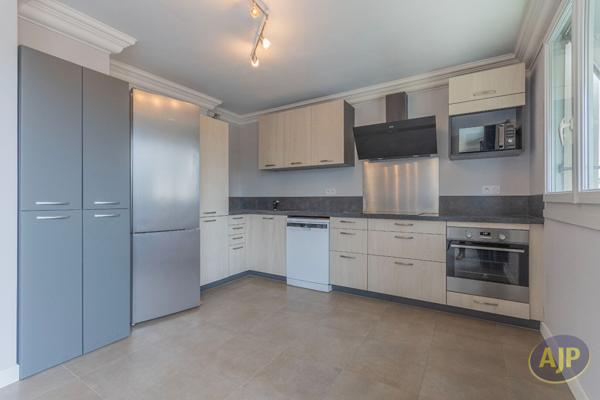 Vente appartement Bordeaux : 232 000 € - AJP Immobilier Bordeaux Chartrons