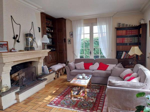 PLAIN PIED SUR AUSSILLON