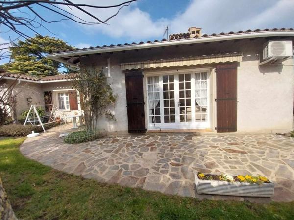 PLAIN PIED SUR AUSSILLON